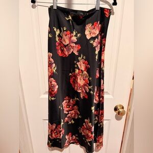 Lulu's Black Maxi Skirt with Pink and Red Floral Print